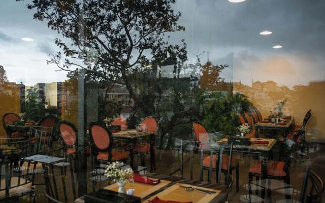 Goldient Boutique Hotel