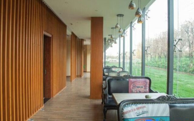 Tianhao Hotel