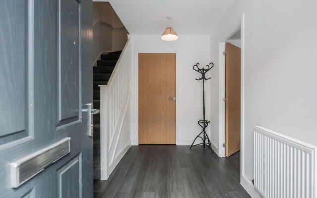 Beautiful 3-bed Apartment in Romford