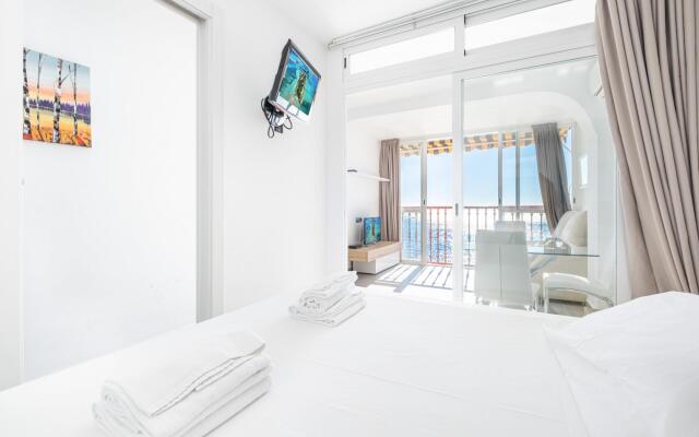 Las Damas 14-B Sea view