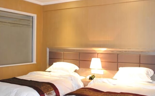 Fengxiang Shanzhuang Hotel
