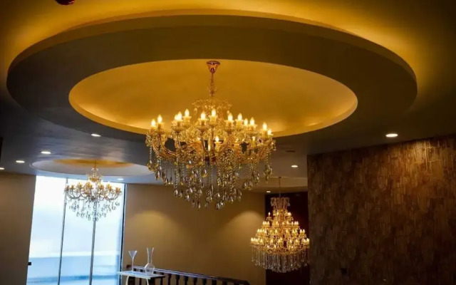 Hotel Adsan Heights