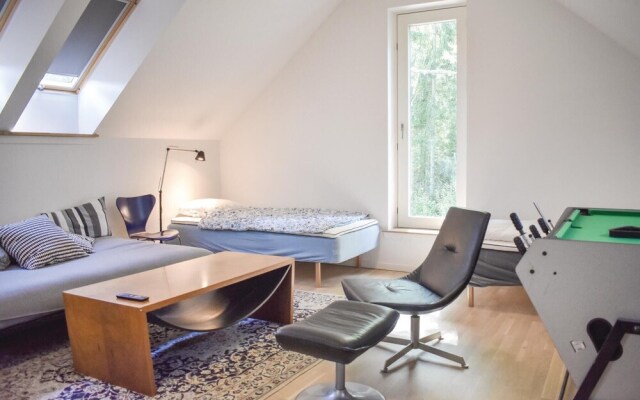 Beautiful Home in Tingsryd With 4 Bedrooms, Jacuzzi and Wifi