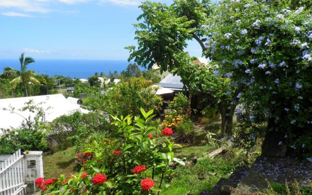 Bungalow with One Bedroom in St Paul , with Wonderful Sea View, Enclosed Garden And Wifi - 8 Km From the Beach