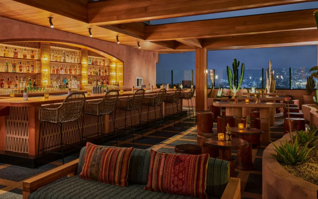 Hollywood Volume, a Tribute Portfolio Hotel