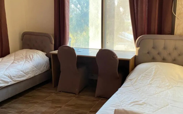 Jericho Waleed's Hostel