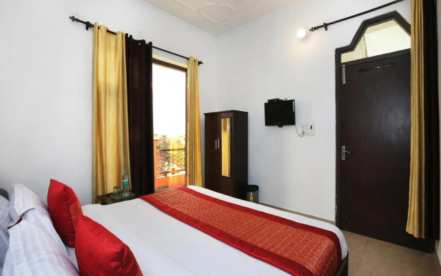 OYO 9657 Hotel Sham Villa