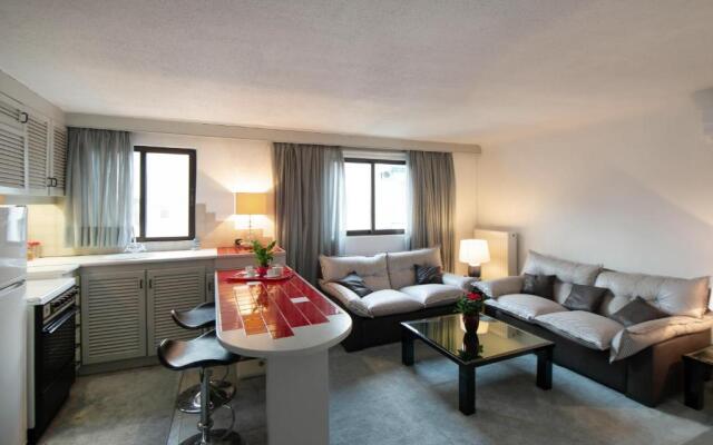 Athens Penthouse Suite on 6th floor
