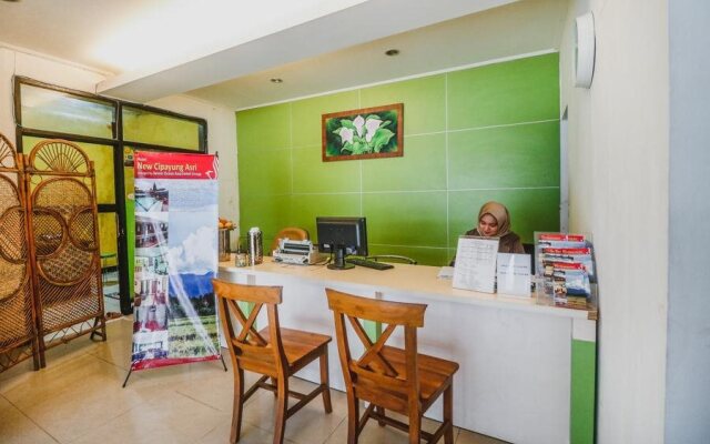 RedDoorz Plus @ Megamendung Puncak Bogor