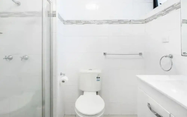 Alexander Apts - Ground Floor 2 Bedroom