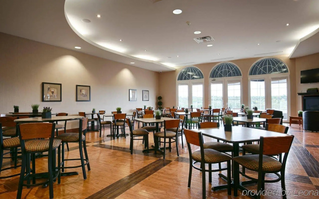 Best Western Plus Orangeville Inn & Suites