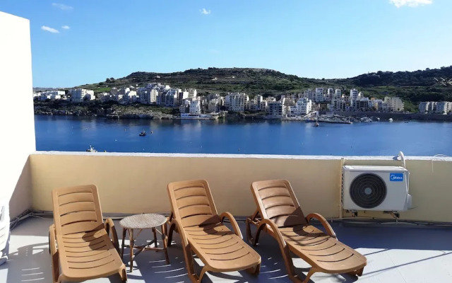 Getawaysmalta - Bayview Apartment in St Paul's Bay