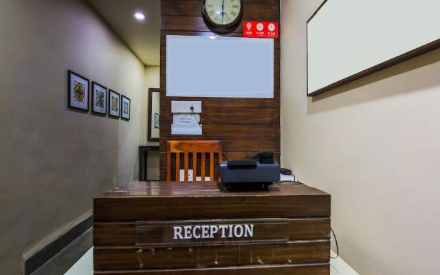 OYO 18951 City Xpress Hotel Rooms