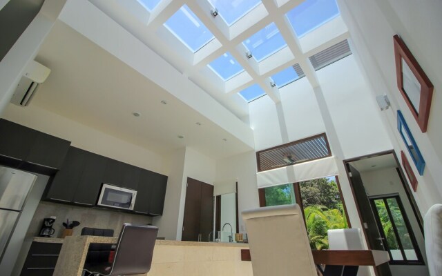 Family House in TAO Community by Olahola