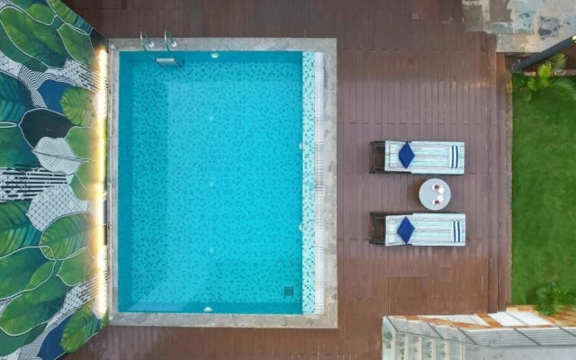 The Palomar By Crossway