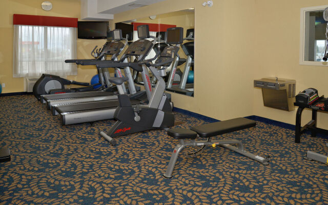 Holiday Inn Express Hotel & Suites Edson by IHG