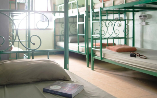 New Road Guest House