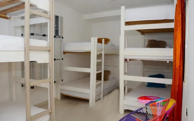 Hostal Marbella 47 - Hotel in Cartagena - Photo 2