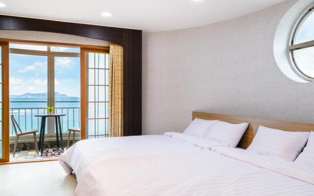 Jeju padosoriminbak pension