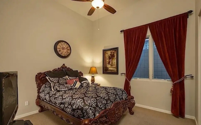 South by Southwest - Signature Vacation Rentals