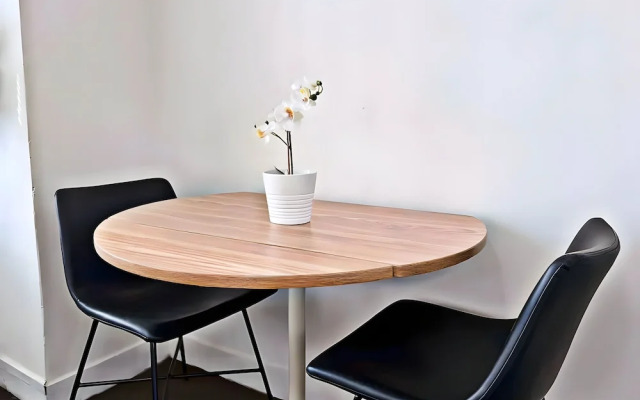 Studio in Gold Coast - SP 1204