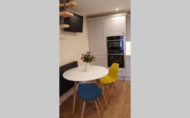 Riverside Lodge Pied a Terre