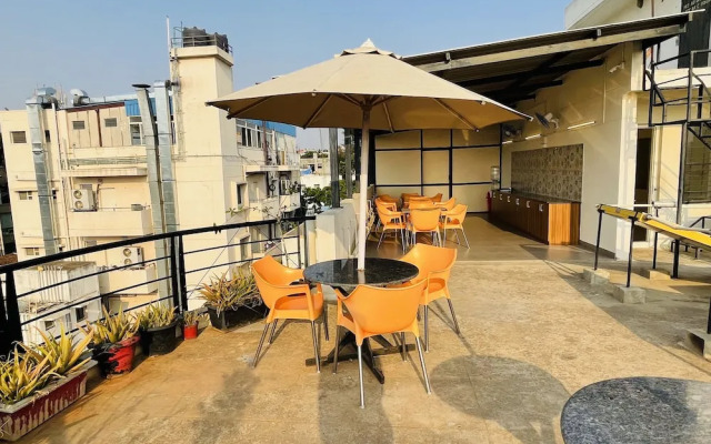 Cloud 9 Residency