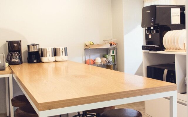 24 Guesthouse Jongno Tower