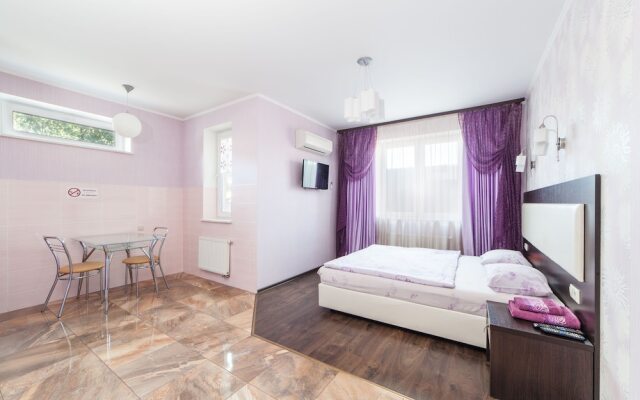 Home Comfort Hotel