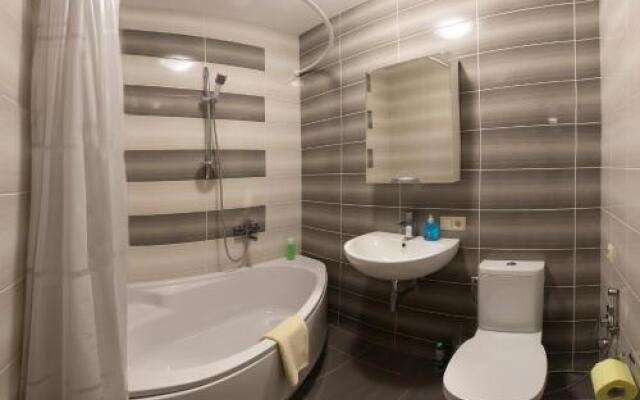 Apartment on Melnikova Street