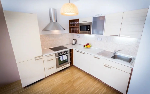 Luxury apartment River Diamond residence