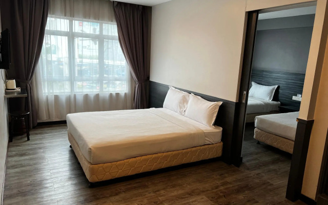 Signature Hotel