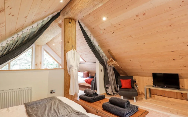 Pine Marten Lodge