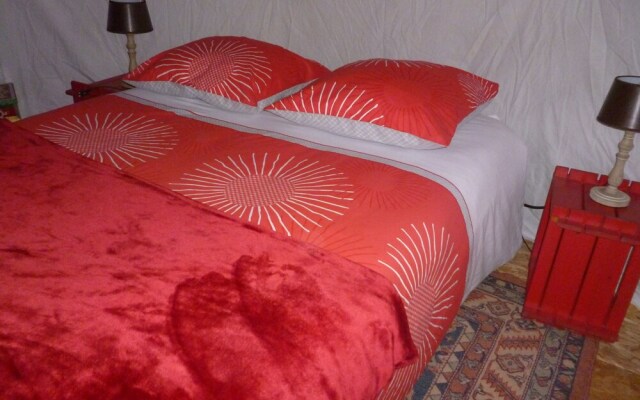 Yourte Les Bruyères de Gaschon