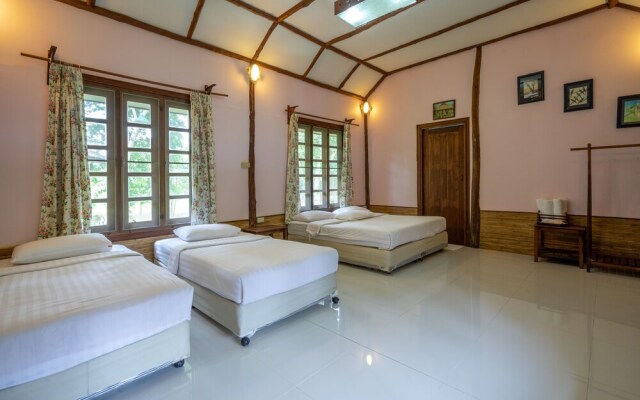 Donsak Orchid Resort