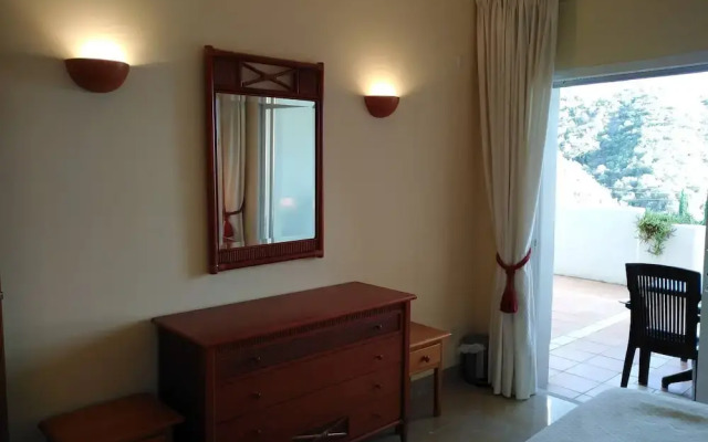 Tranquil 3 Bed Apt In La Quinta Close To Golf