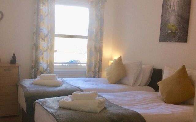 Riverside Gardens Apartment
