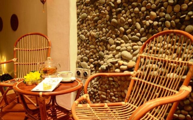 Hotel Ceylon