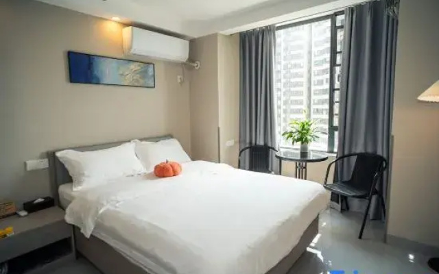 Yunting · Qixia Homestay (Longhu Nanning Qingxiu Tianjie)