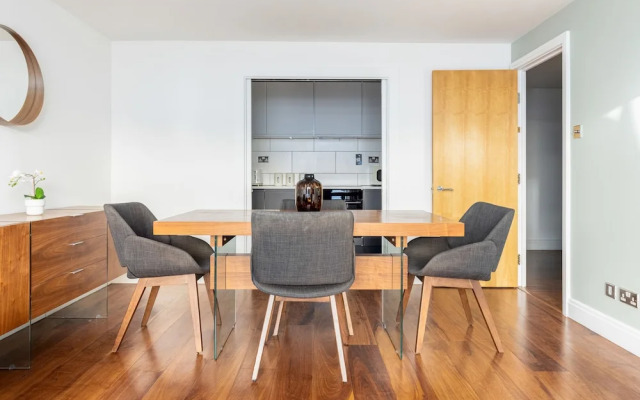 Luxurious Apartment in Wandsworth