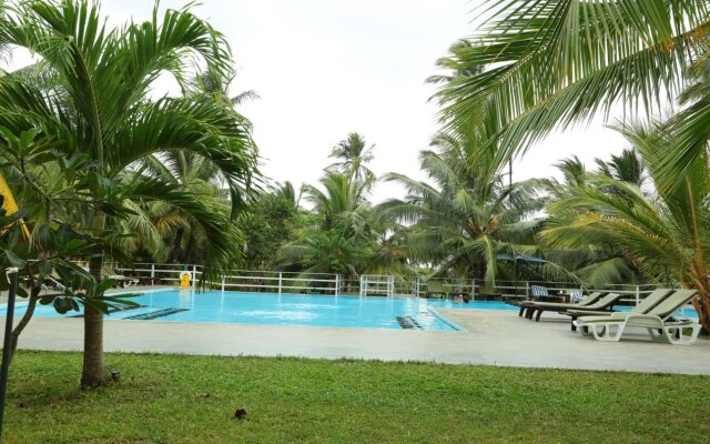 Lagoon Paradise Beach Resort