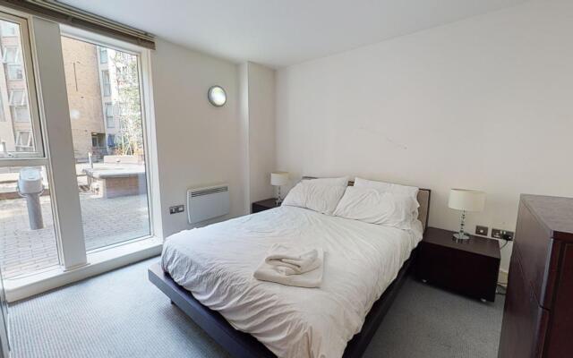 Comfy One Bedroom Apartment in Heart of Waterloo
