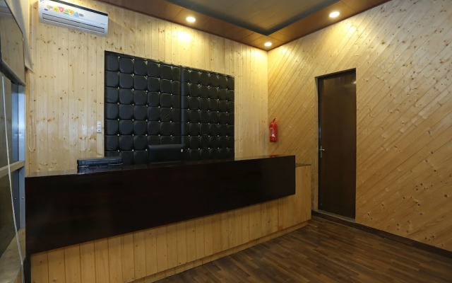 Capital O 24794 Aaryavan Resorts