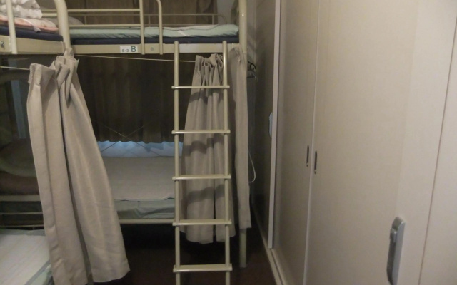 Grace Naha - Hostel – Guest Rooms – Naha