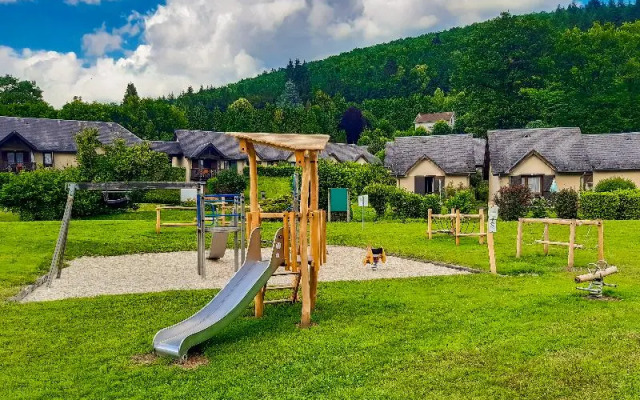 VVF Château sur la Vienne Lac de Vassivière, Nedde