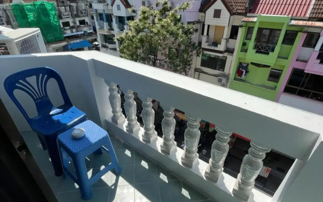BE Baan Paradise Hotel