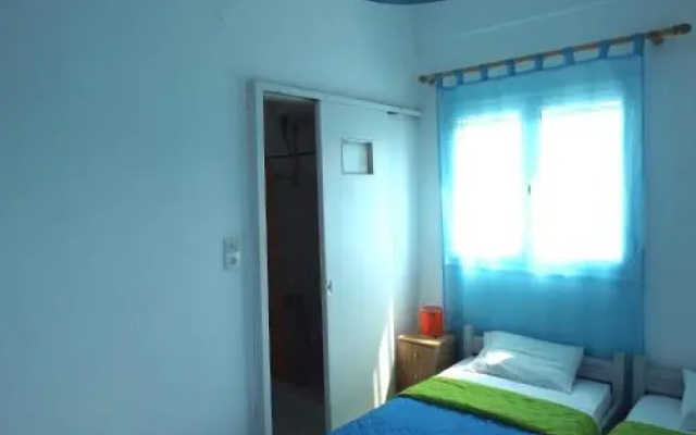 ELEFTHERIA rooms