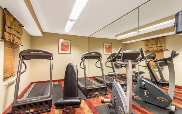 MainStay Suites Sterling near Dulles Town Center