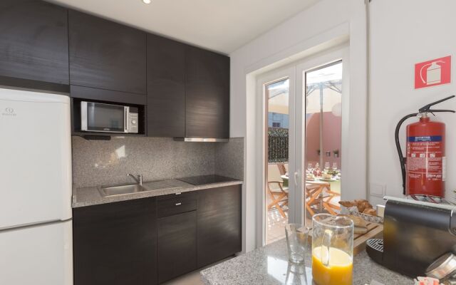 Alves da Veiga Apartments