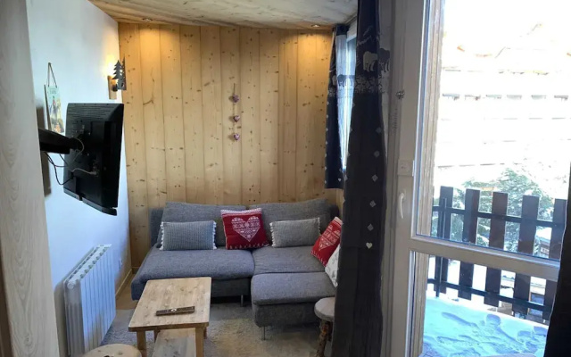Modern Alpine Apartment